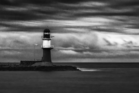 20150202_warnemuende_ostmole_westmole_leuchttuerme_0006